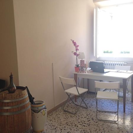 Guest House Be Happy! Florenz Exterior foto