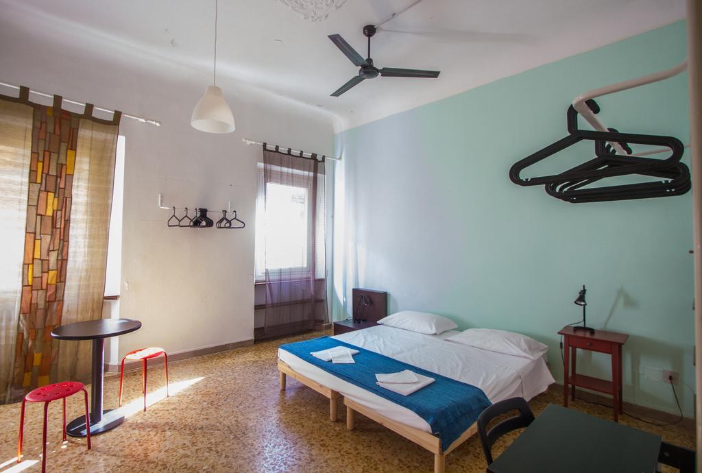 Guest House Be Happy! Florenz Exterior foto