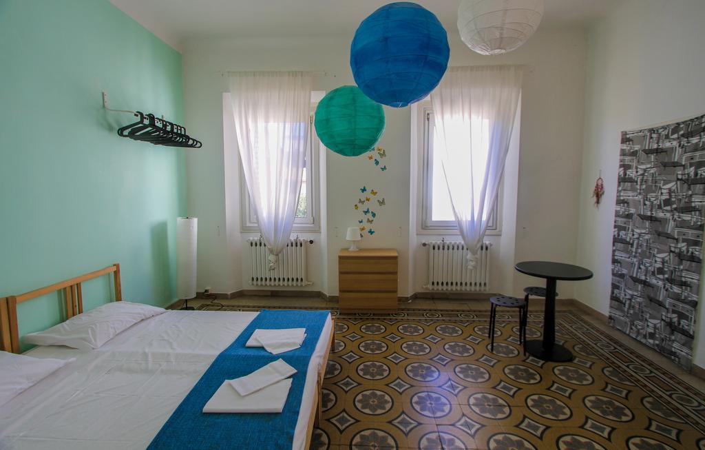 Guest House Be Happy! Florenz Exterior foto