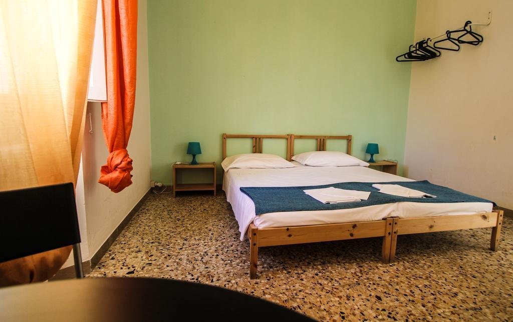Guest House Be Happy! Florenz Exterior foto